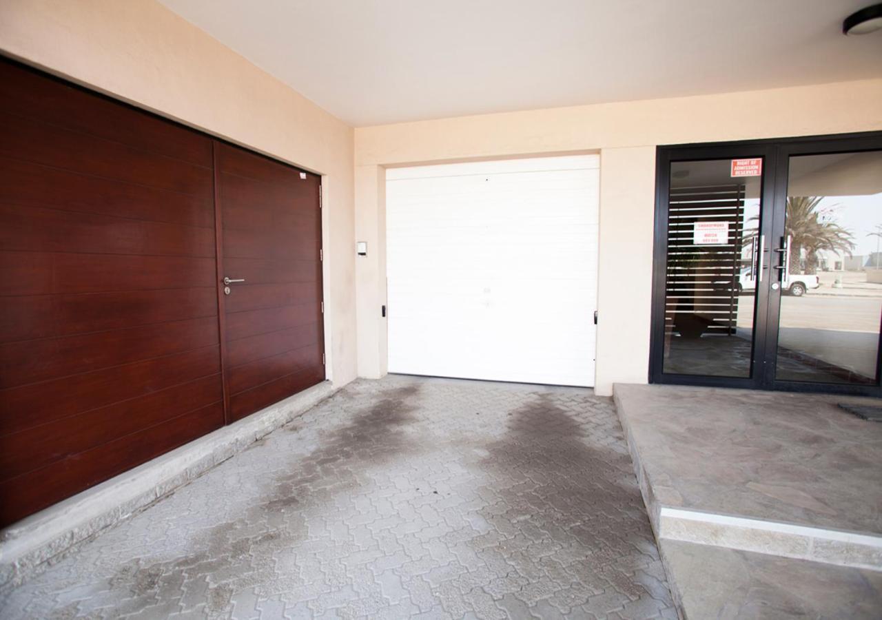 Bianka'S Self-Catering Apartment Суакопмунд Екстериор снимка